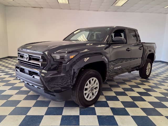 Used 2024 Toyota Tacoma SR5 RWD image 3