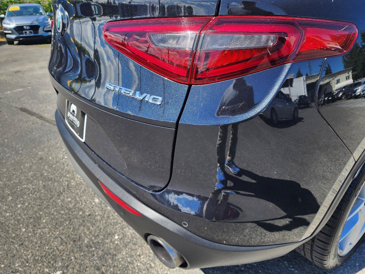 Used 2018 Alfa Romeo Stelvio Ti Sport AWD/4WD image 38