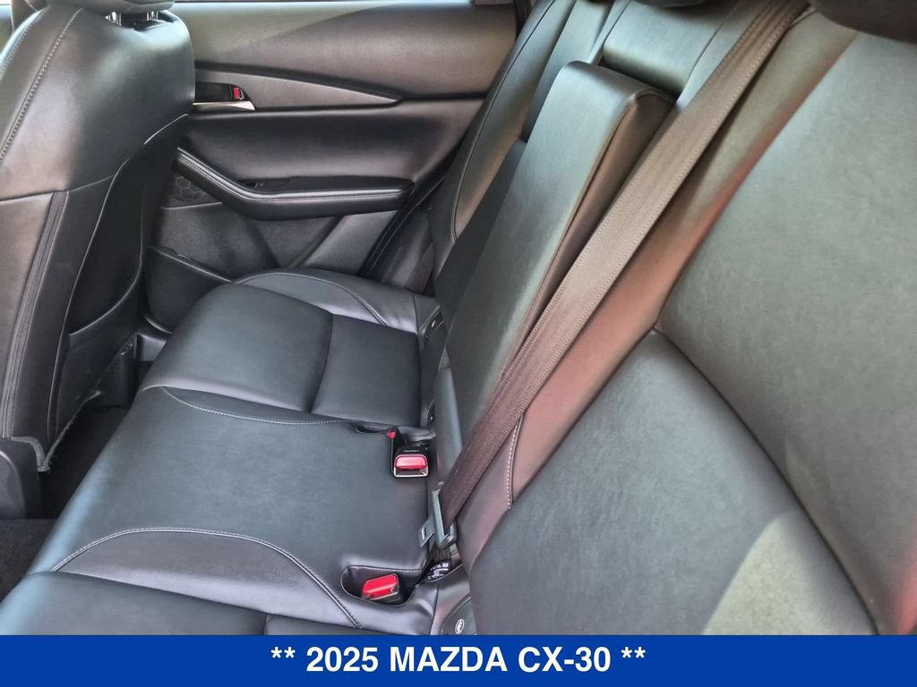 Used 2025 MAZDA CX-30 AWD 2.5 S w/ Preferred Package image 16