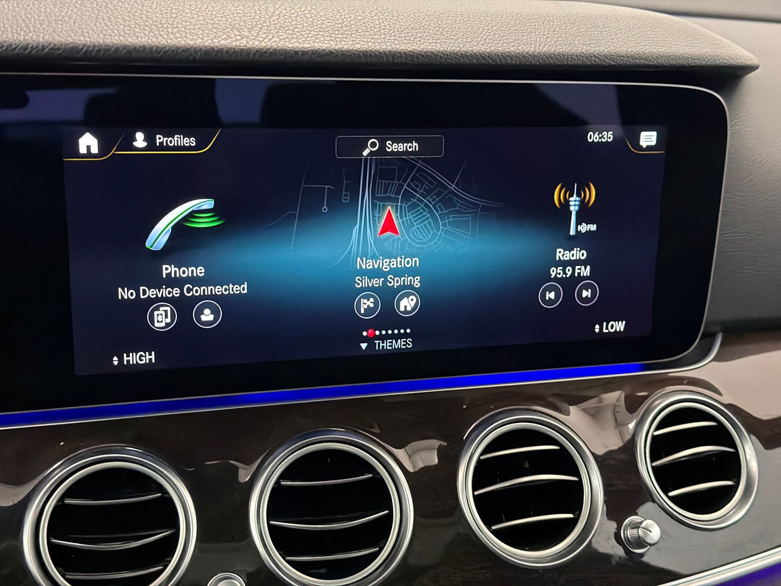 Used 2023 Mercedes-Benz E 350 4MATIC Sedan image 29