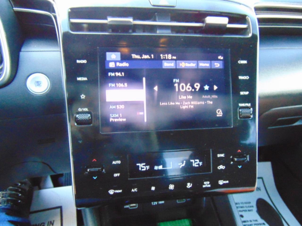 Used 2024 Hyundai Santa Cruz SEL AWD/4WD image 18