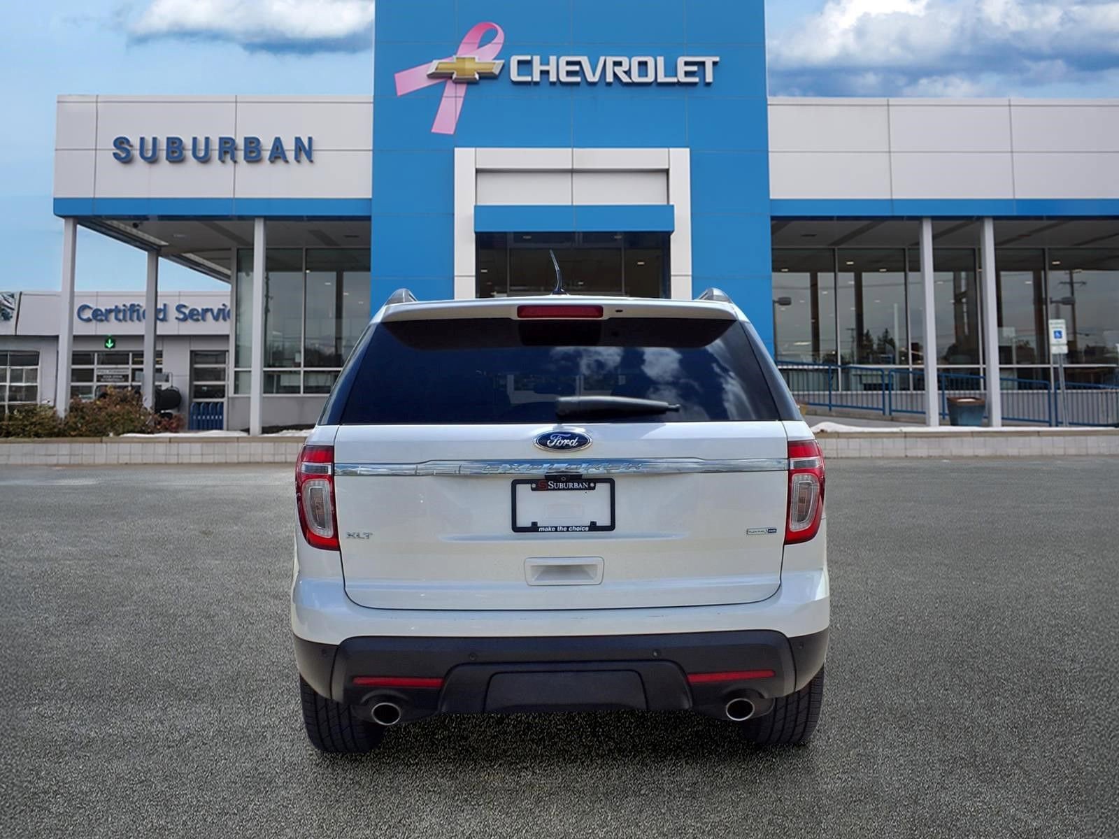 Used 2013 Ford Explorer XLT AWD/4WD image 6