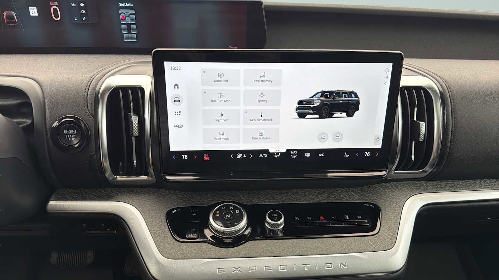 Used 2025 Ford Expedition Tremor image 16