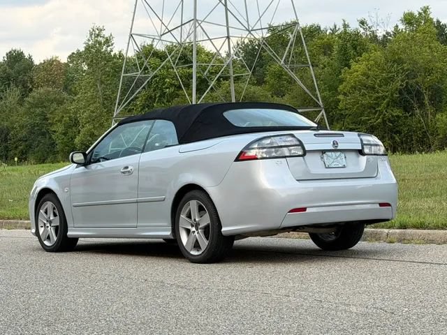 Used 2009 Saab 9-3 2.0T FWD image 15