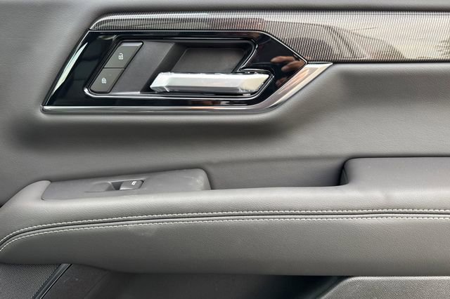 New 2026 GMC Yukon Elevation image 21