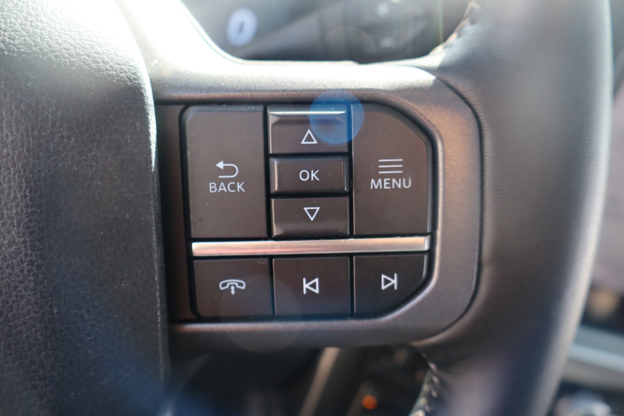 Used 2023 Ford F350 Lariat w/ Lariat Ultimate Package AWD/4WD image 16