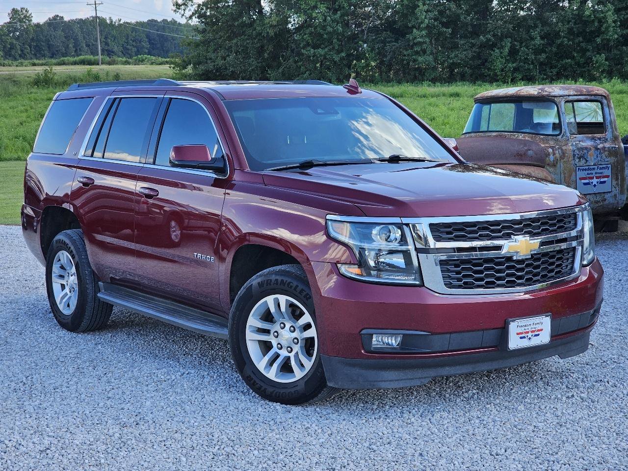 Used 2020 Chevrolet Tahoe LT AWD/4WD image 2
