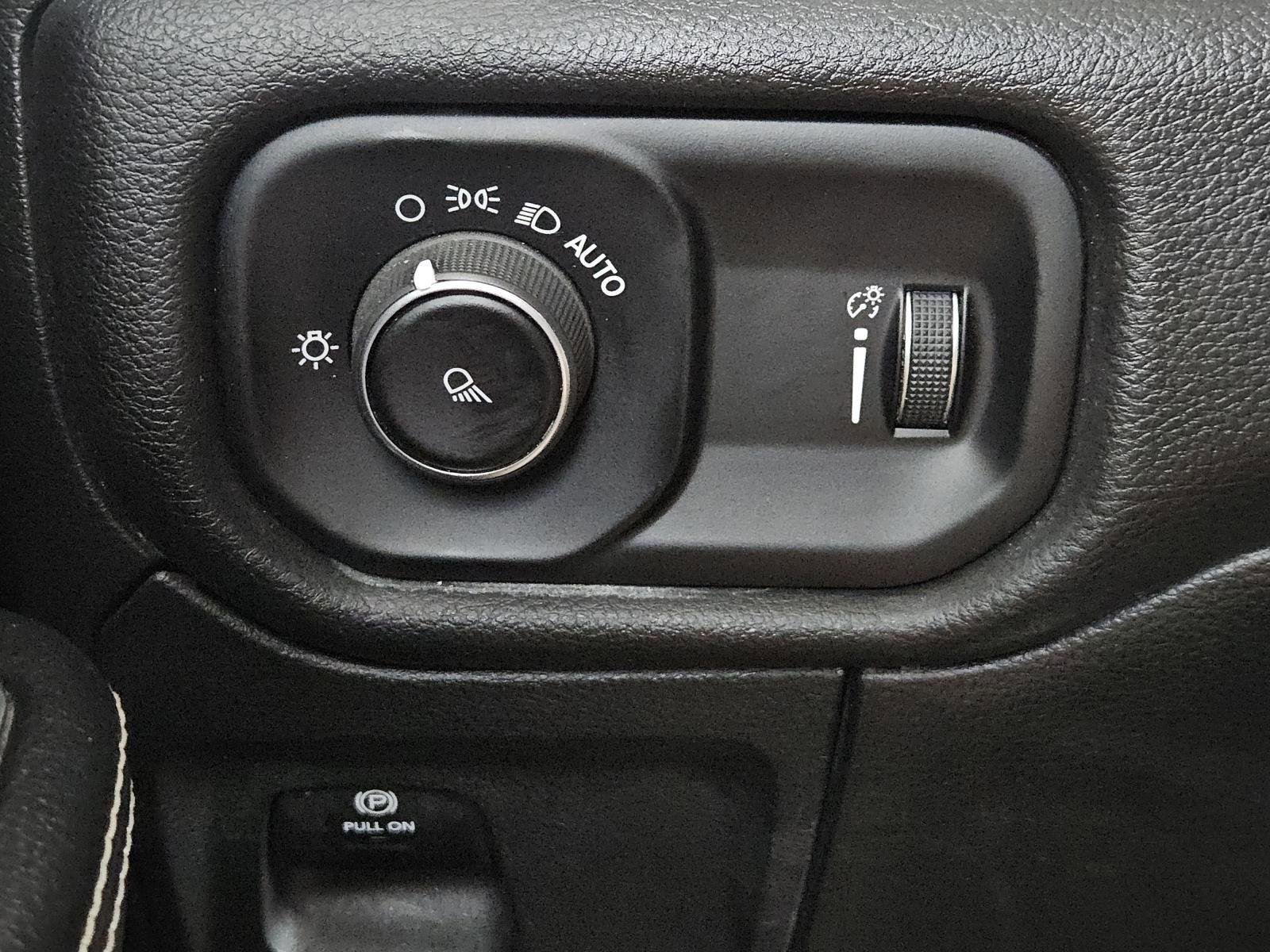 Used 2024 RAM 1500 Laramie RWD image 20