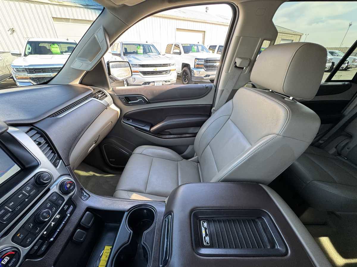 Used 2016 Chevrolet Tahoe LT w/ Luxury Package image 34