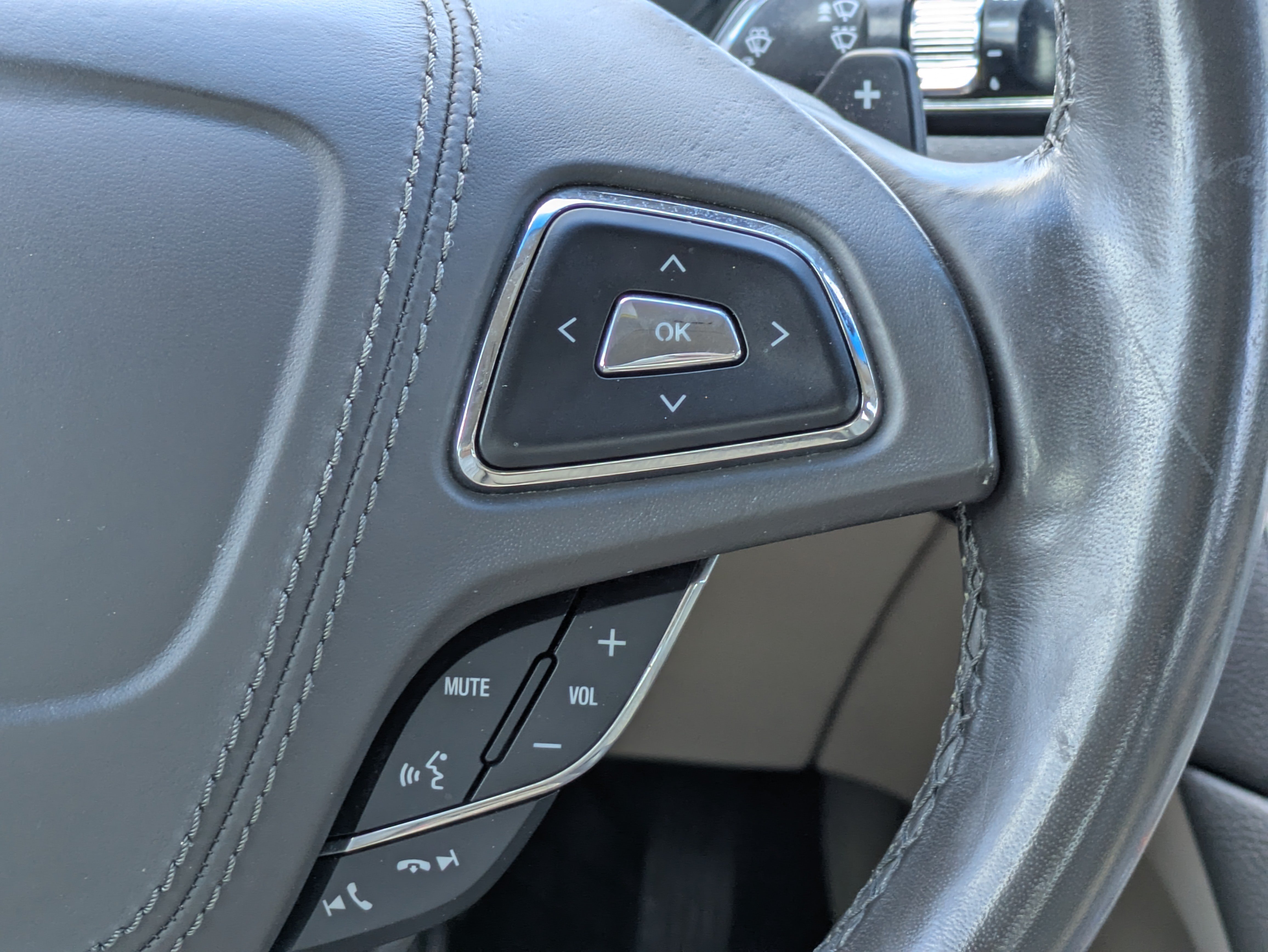 Used 2018 Lincoln MKZ Select w/ Select Plus Package FWD image 21