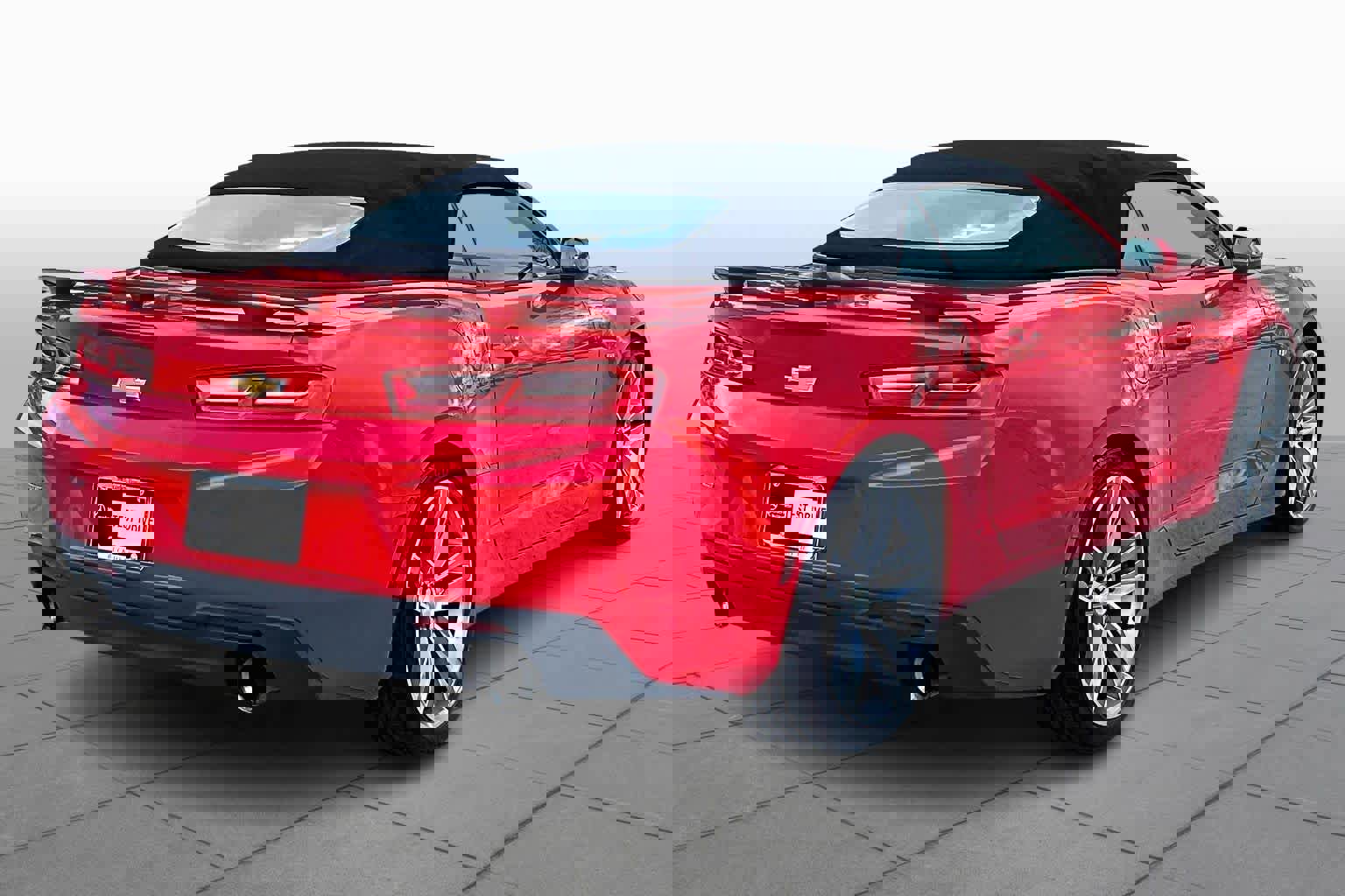 Used 2017 Chevrolet Camaro LT w/ RS Package image 11