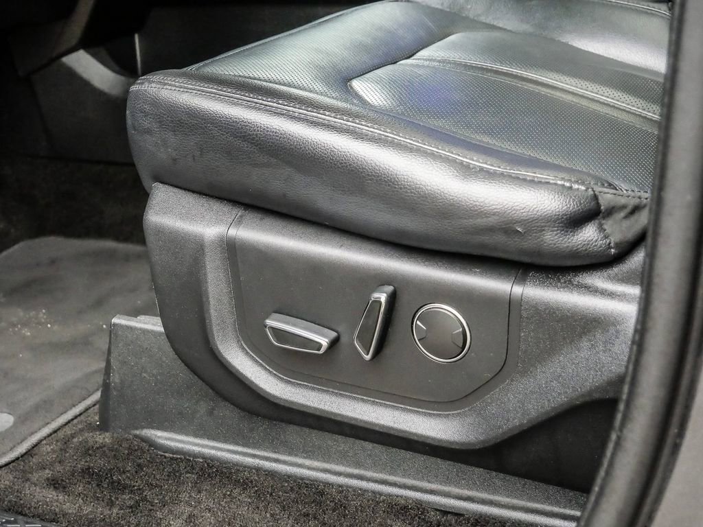 Used 2018 Ford Expedition Limited w/ Equipment Group 301A image 31