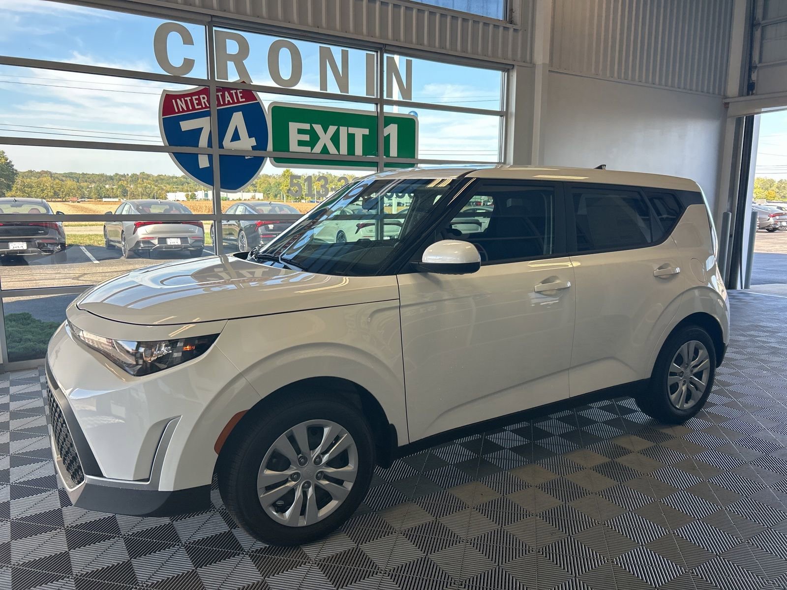 New 2025 Kia Soul LX image 3