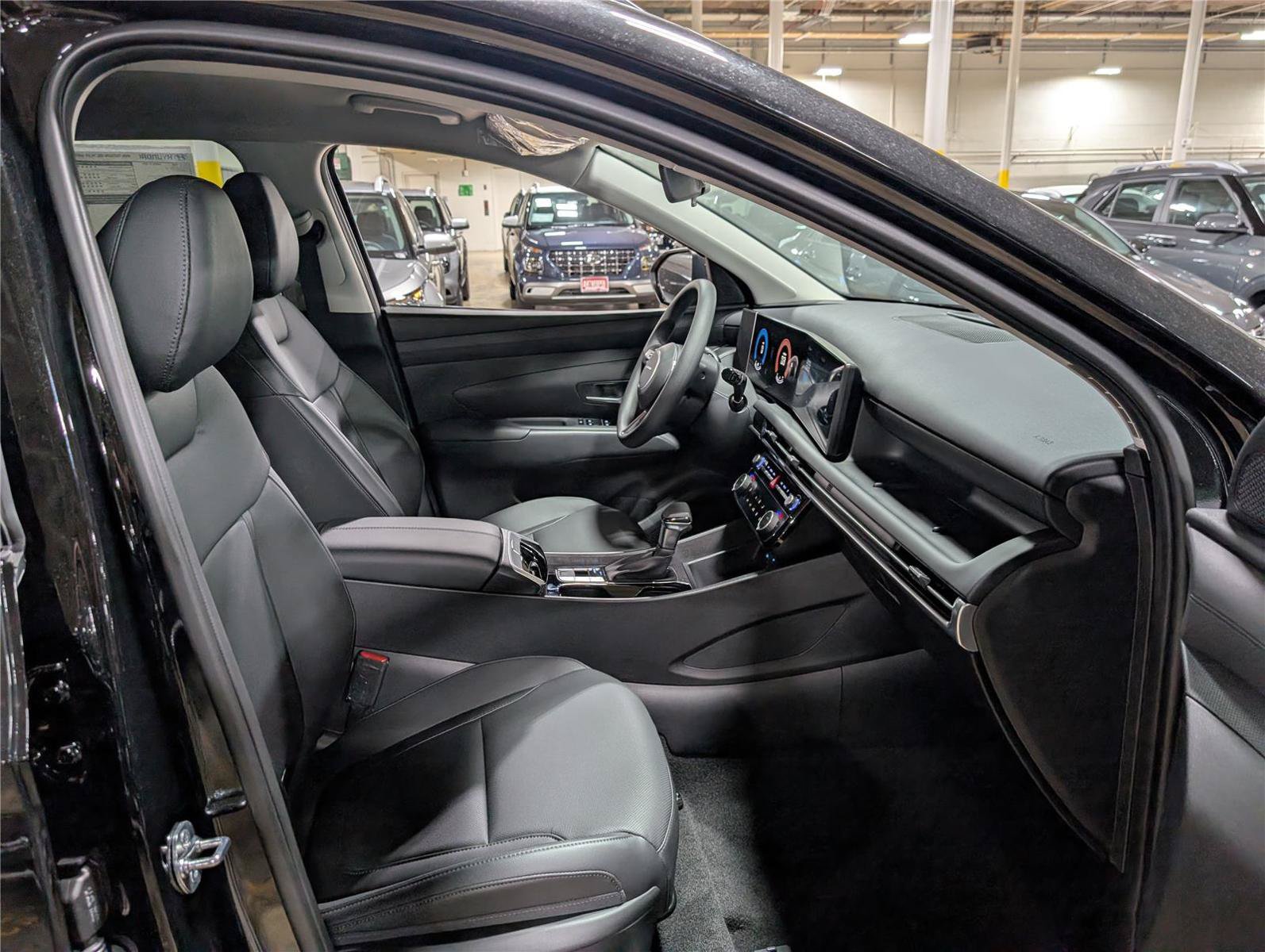 New 2026 Hyundai Tucson SEL Plus AWD/4WD image 9