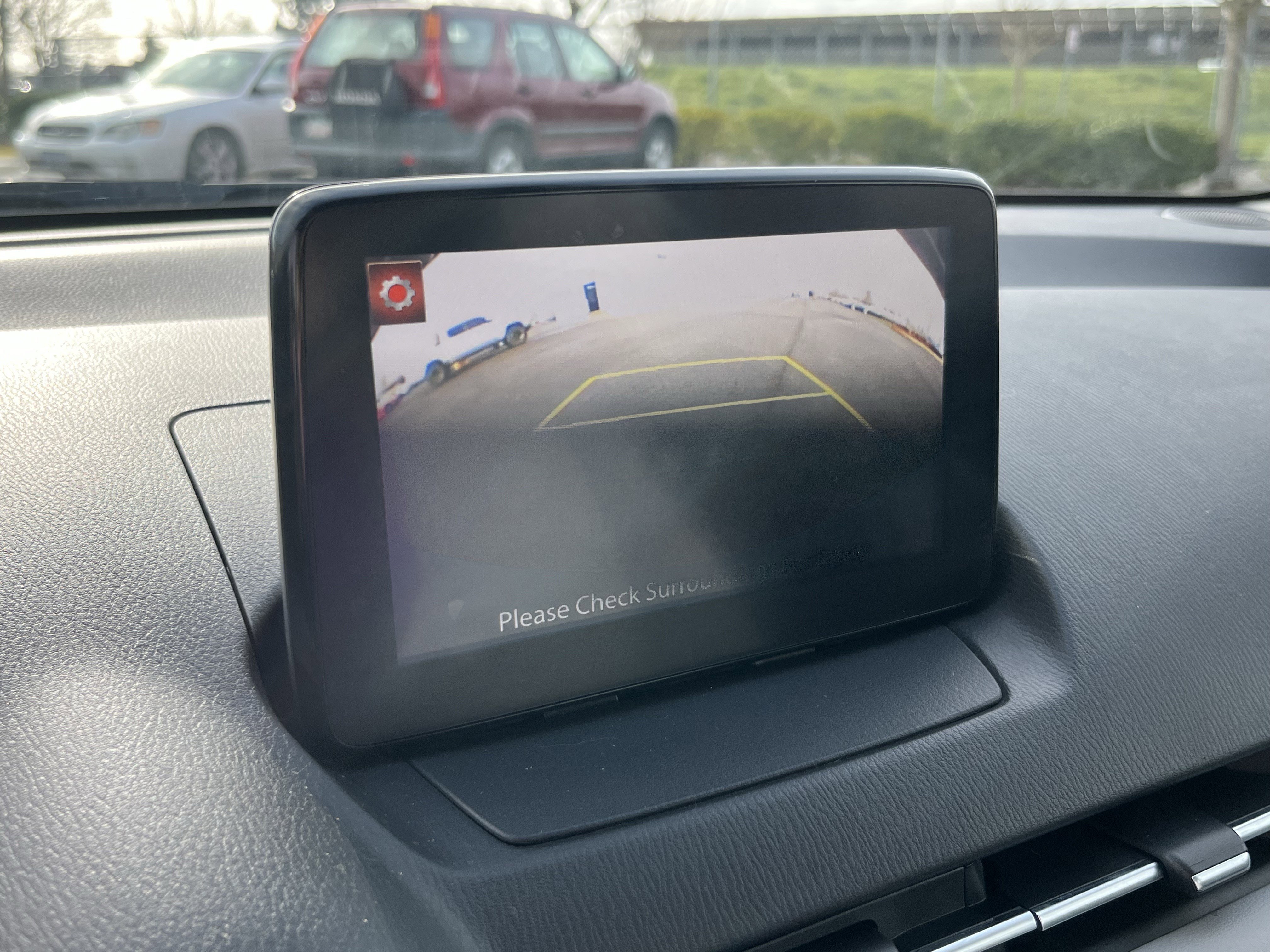 Used 2020 Toyota Yaris XLE image 23