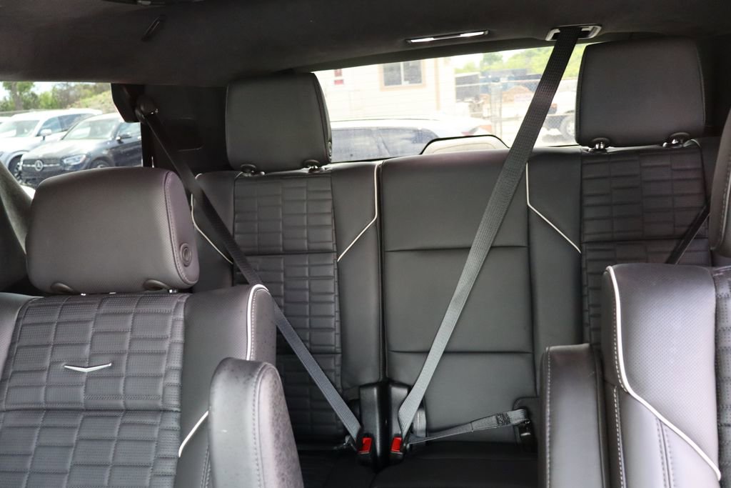 Used 2024 Cadillac Escalade Sport Platinum w/ Heavy-Duty Trailer Package AWD/4WD image 20