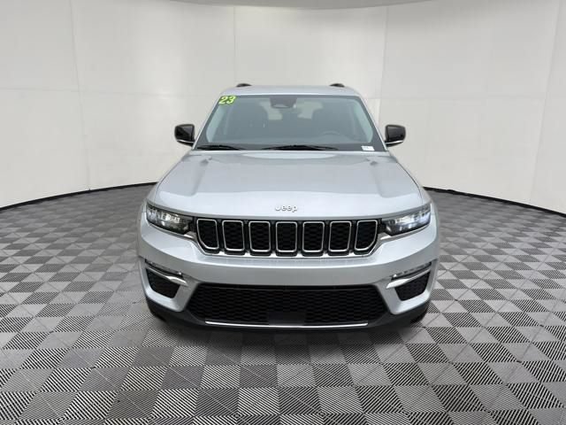 Used 2023 Jeep Grand Cherokee Limited AWD/4WD image 14