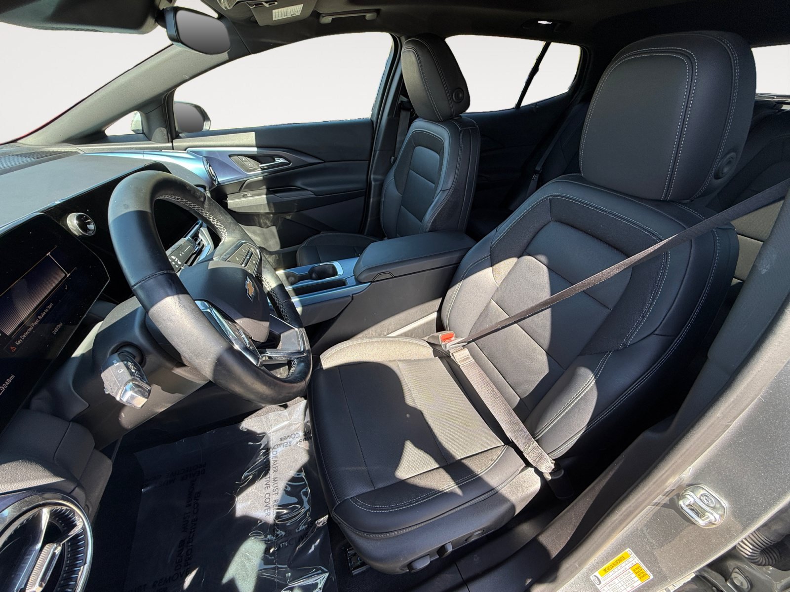 Used 2024 Chevrolet Equinox EV LT AWD/4WD image 10