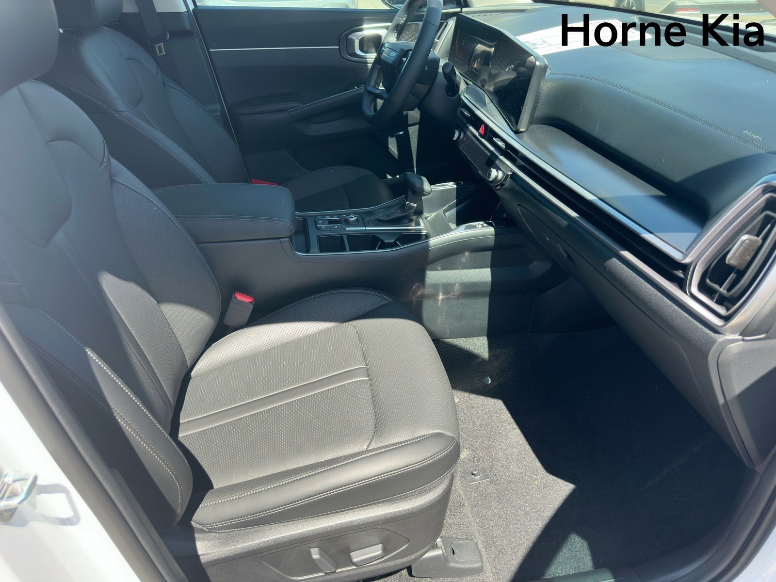 New 2026 Kia Sorento EX w/ EX Premium Package FWD image 23