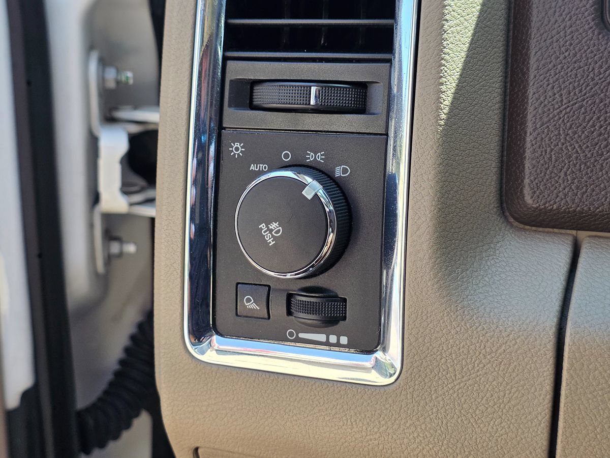 Used 2012 RAM 2500 Laramie w/ Cold Weather Group AWD/4WD image 50