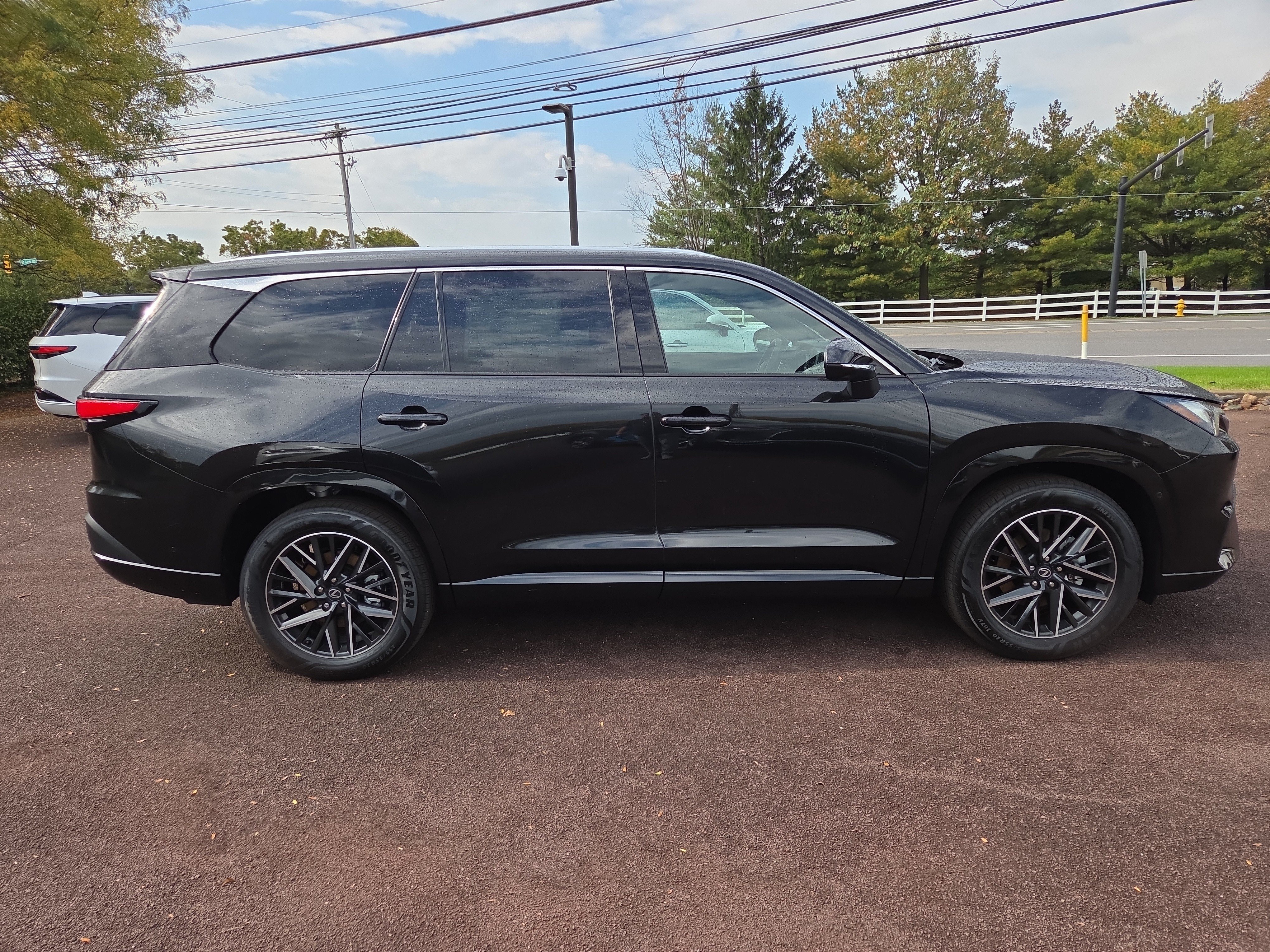 New 2026 Lexus TX 350 AWD w/ Technology Package image 2