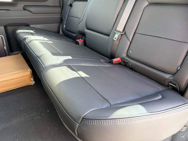 New 2026 GMC Sierra 2500 Denali w/ Denali Reserve Package AWD/4WD image 13