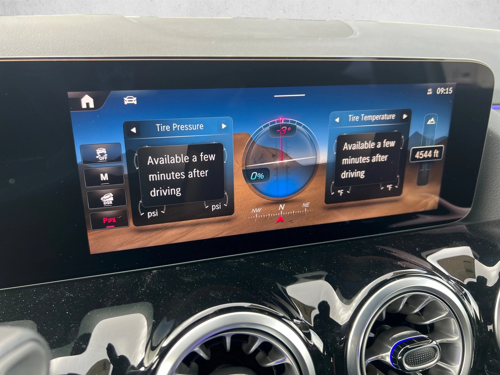 New 2026 Mercedes-Benz GLA 250 4MATIC image 14