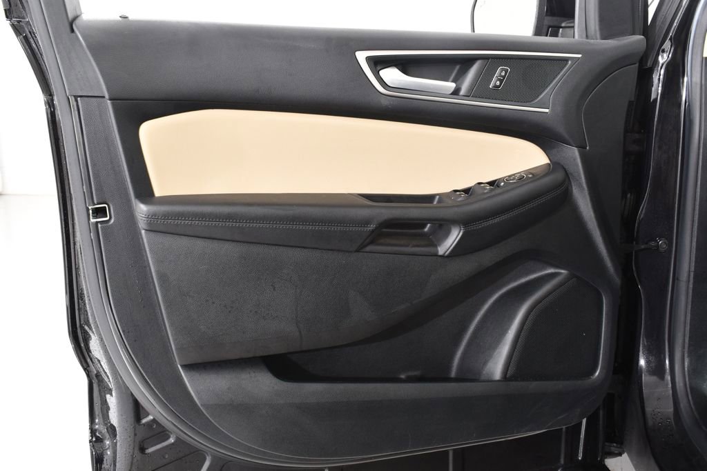 Used 2023 Ford Edge SEL w/ Convenience Package image 25