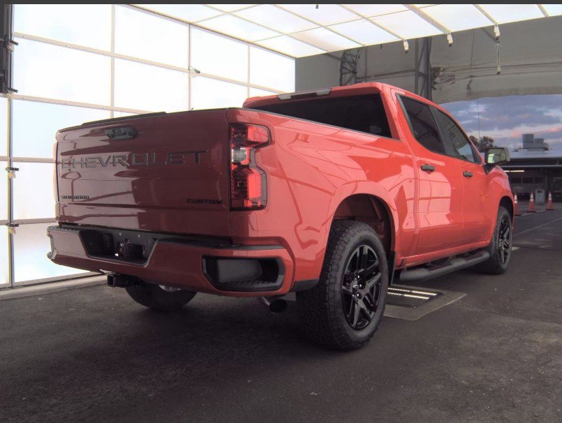 Certified 2025 Chevrolet Silverado 1500 Custom w/ Turbomax Blackout Package RWD image 3