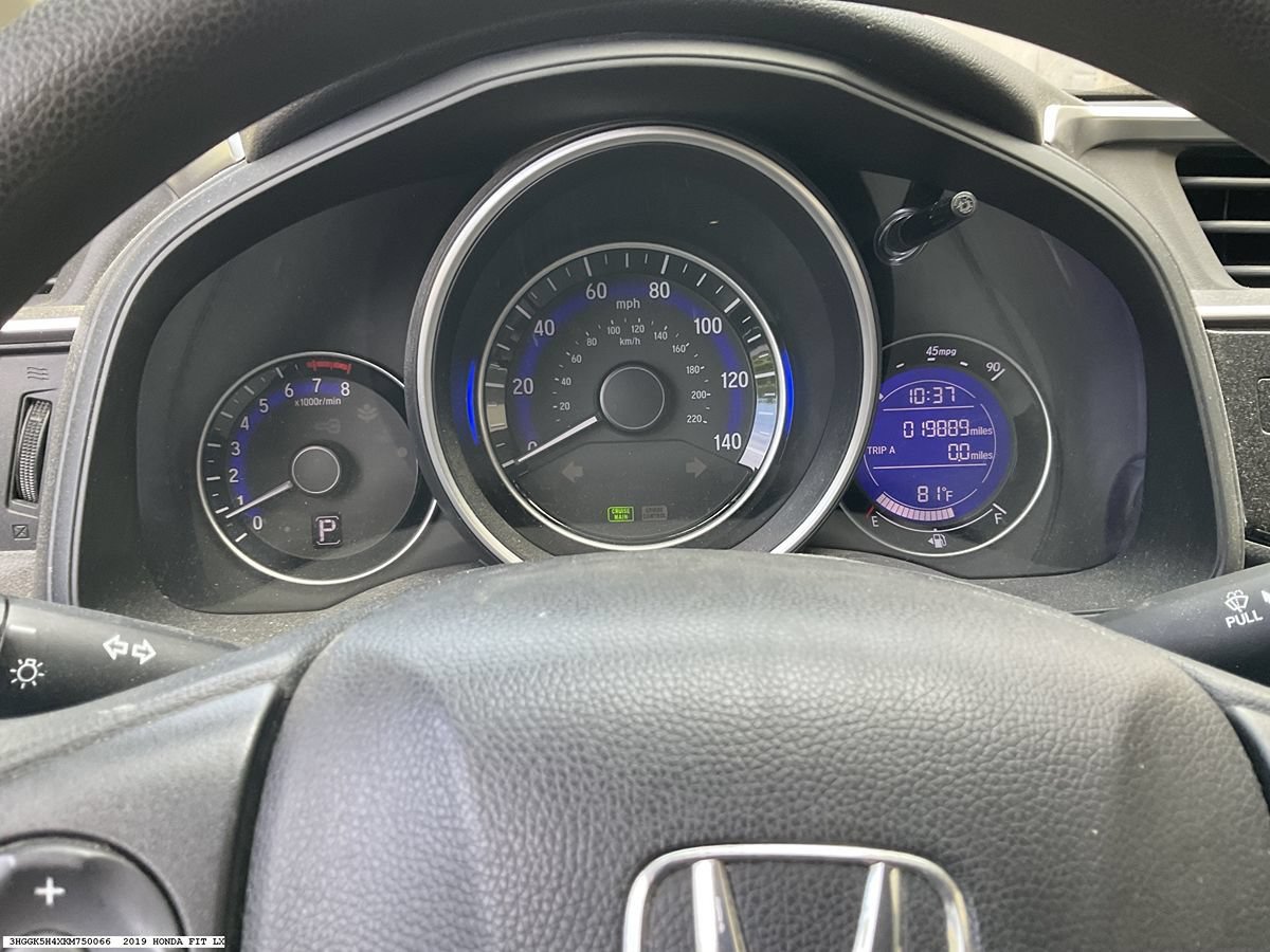 Used 2019 Honda Fit LX image 12