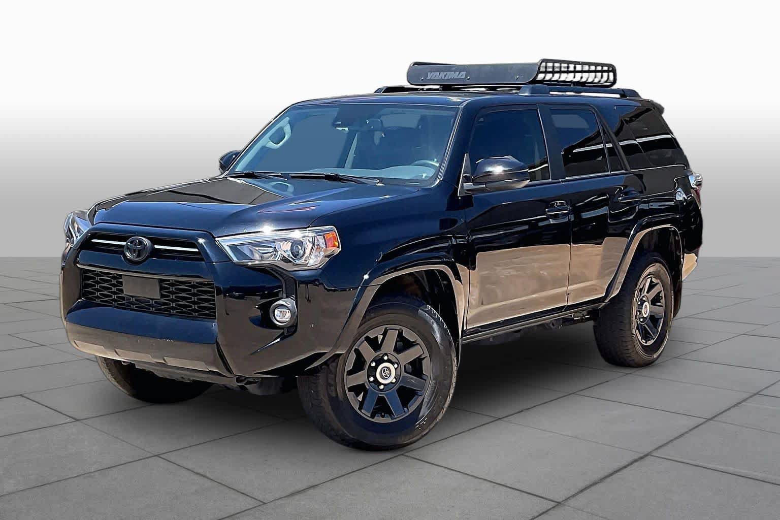 Used 2022 Toyota 4Runner Trail Special Edition AWD/4WD image 3