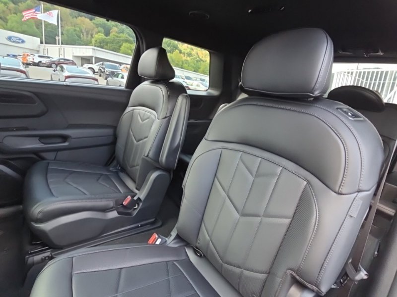 New 2027 Kia Telluride EX X-Line w/ Towing Package AWD/4WD image 24