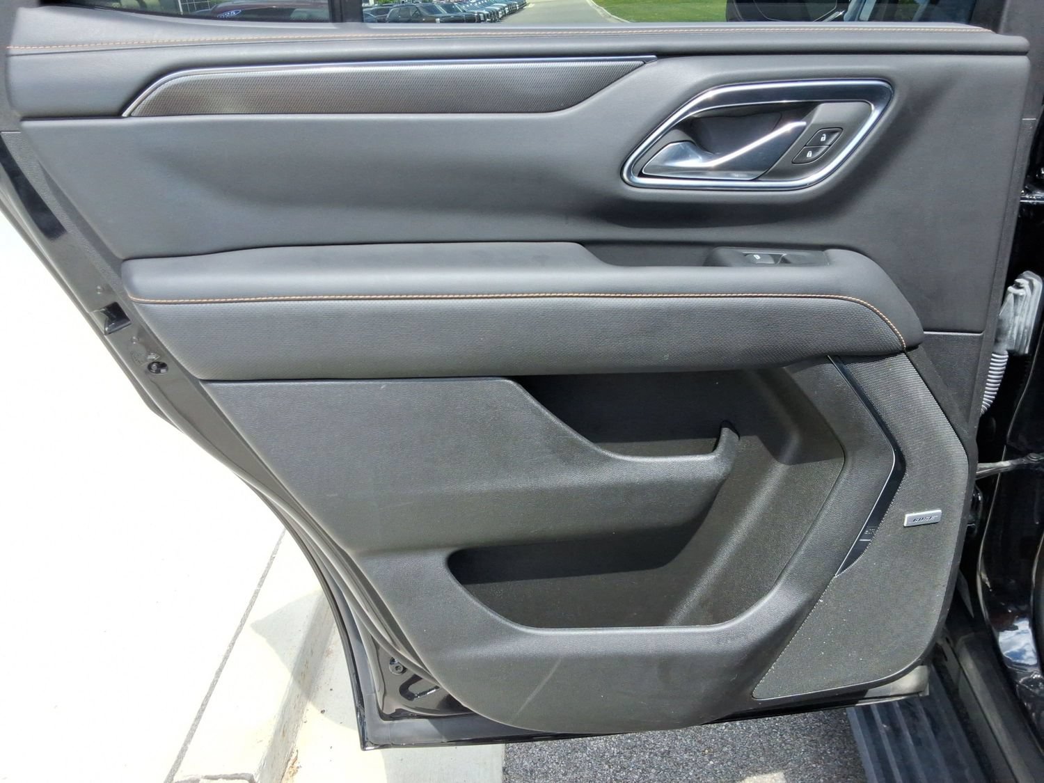 Used 2023 GMC Yukon AT4 w/ AT4 Premium Package AWD/4WD image 23