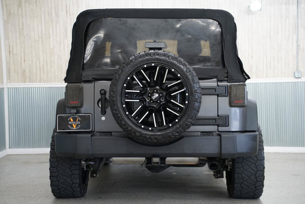 Used 2017 Jeep Wrangler Sport w/ Quick Order Package 24S AWD/4WD image 9