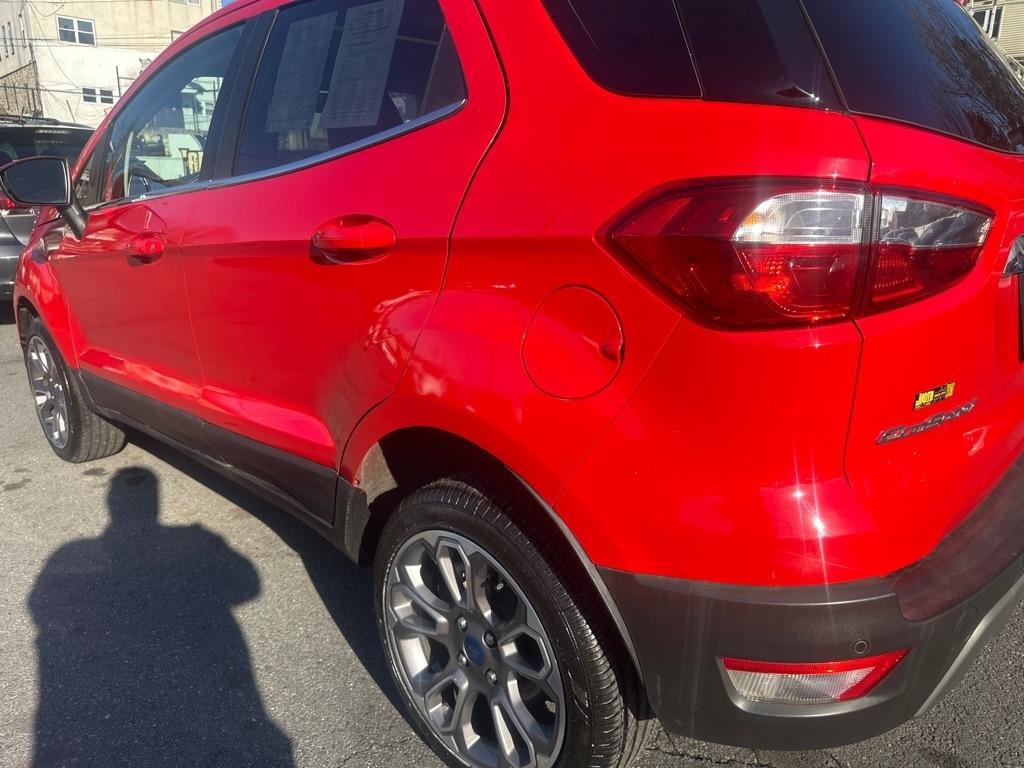 Used 2021 Ford EcoSport Titanium AWD/4WD image 4