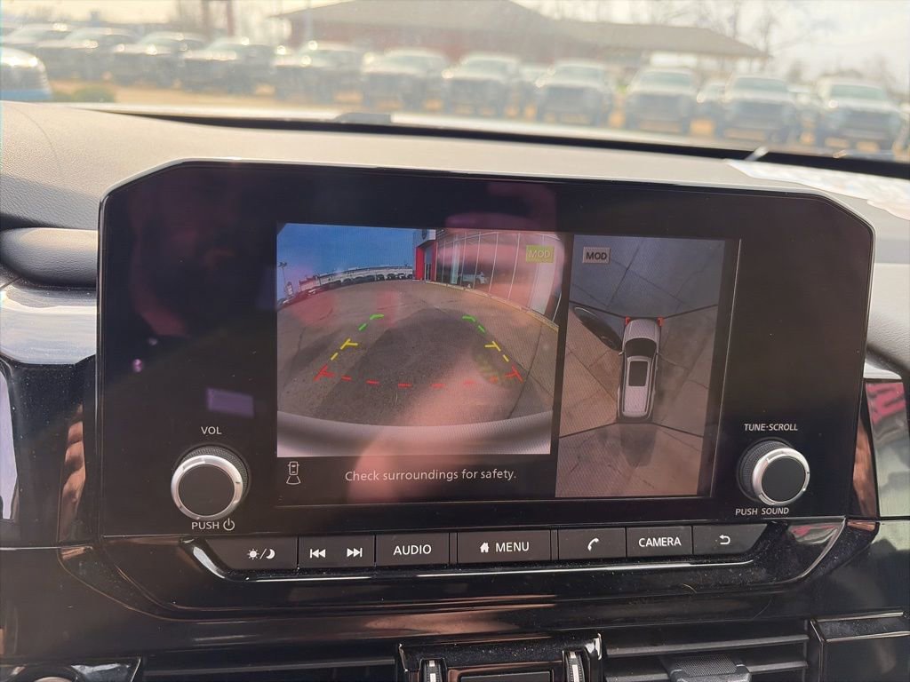 Used 2024 Nissan Pathfinder Rock Creek image 16