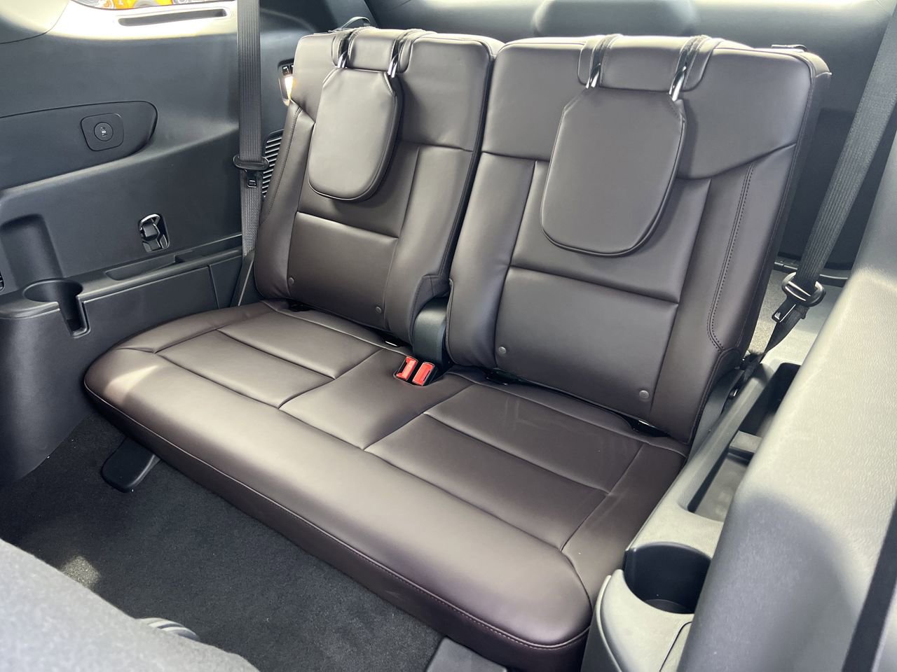 New 2026 Ford Explorer Platinum image 22