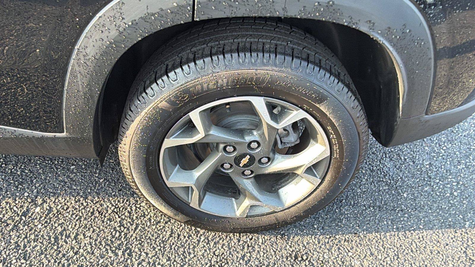 Used 2024 Chevrolet Trax LT w/ Driver Confidence Package FWD image 12