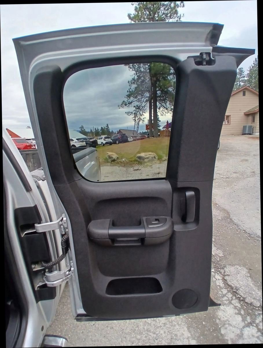 Used 2013 GMC Sierra 2500 SLE w/ SLE Preferred Package image 10