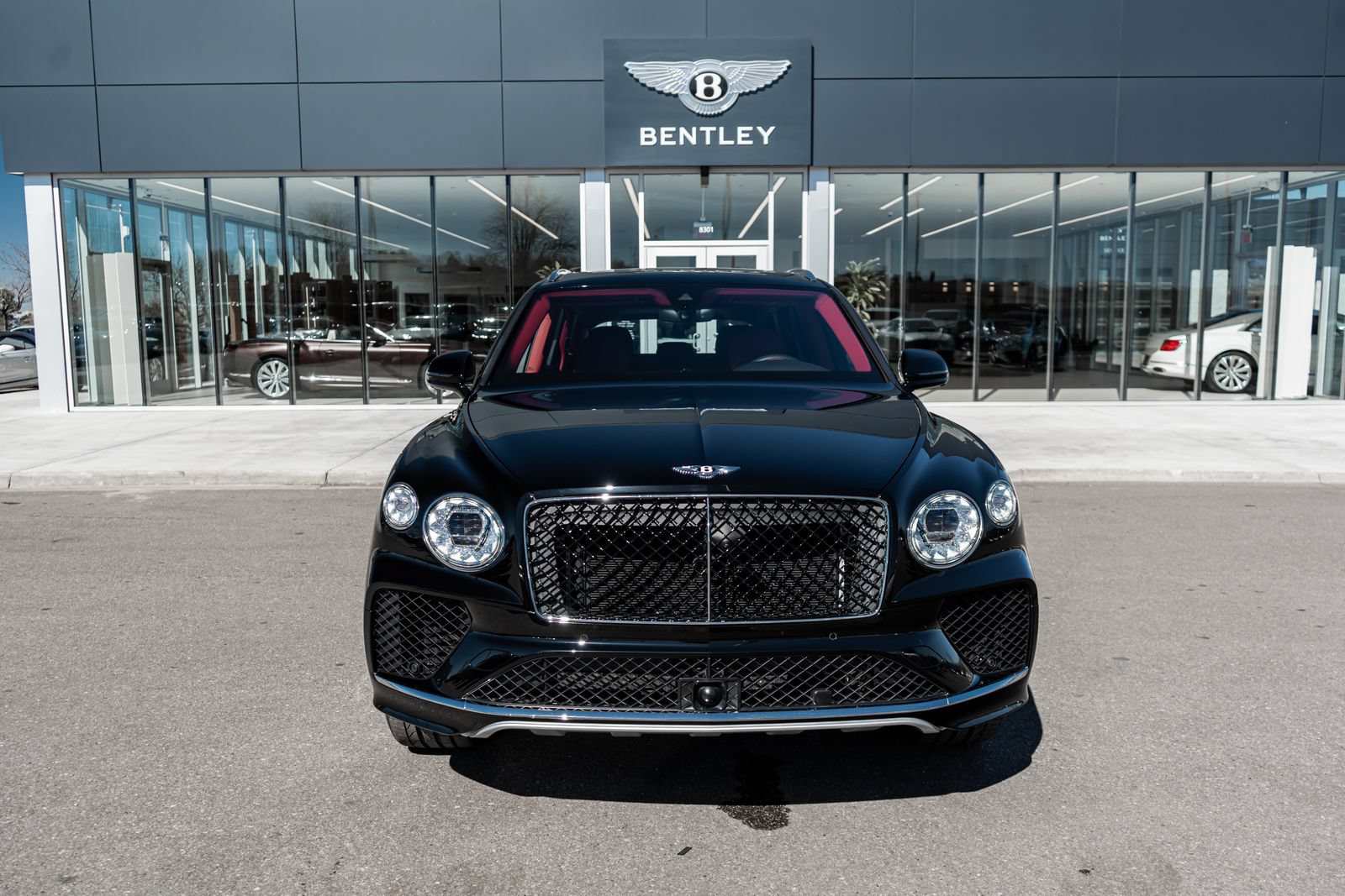 Certified 2024 Bentley Bentayga Extended Wheelbase AWD/4WD image 19