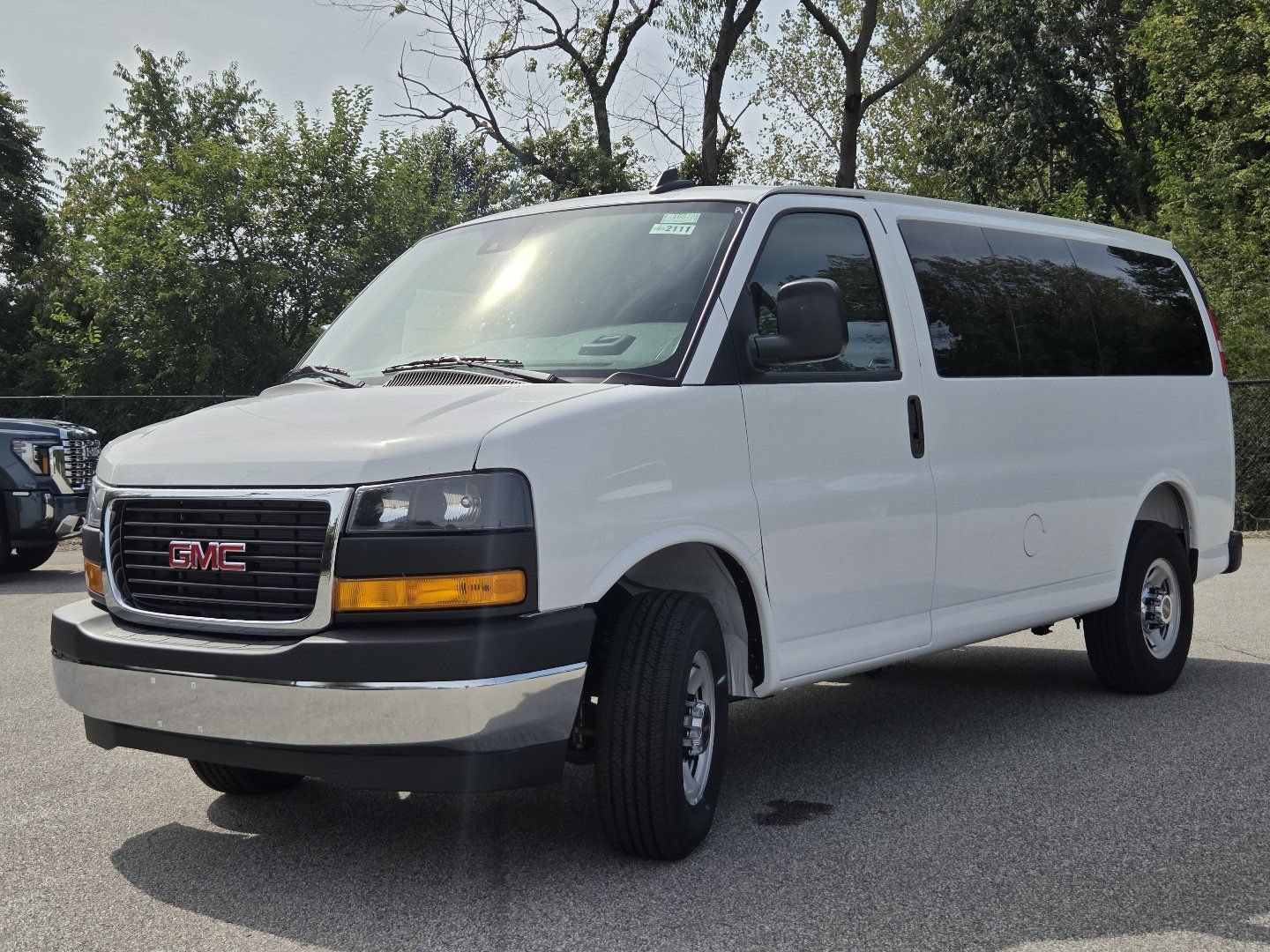 New 2026 GMC Savana 2500 LT w/ LT Preferred Equipment Group RWD image 8