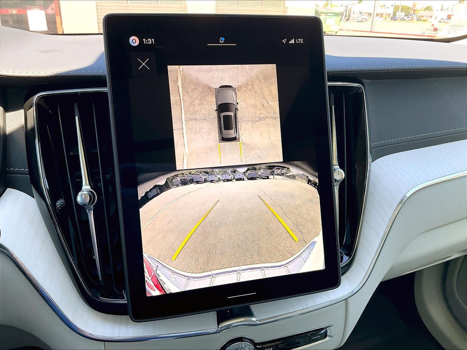 New 2027 Volvo XC60 B5 Ultra AWD/4WD image 19