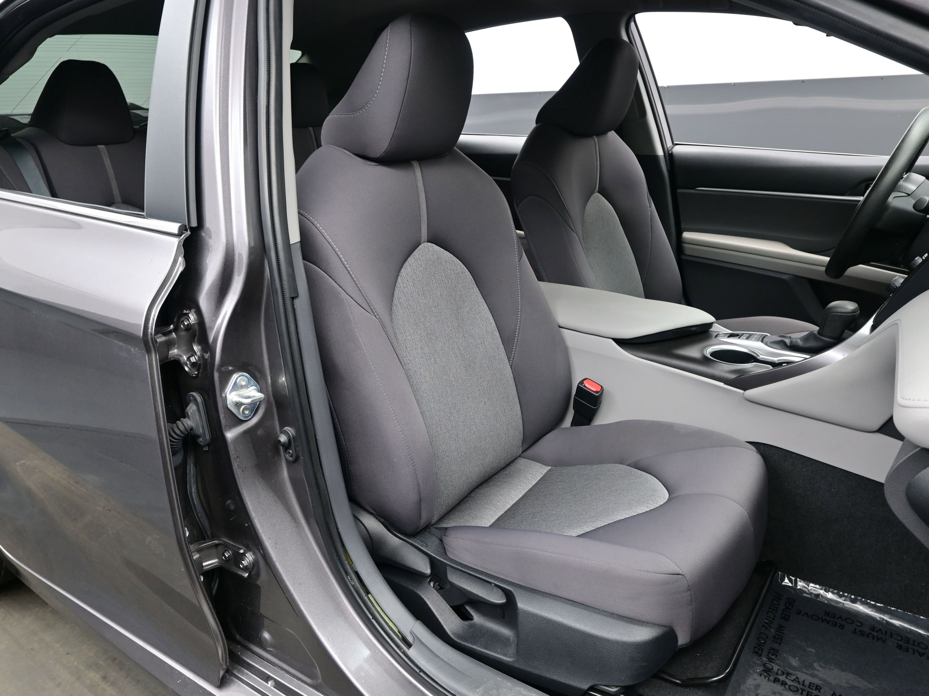 Used 2023 Toyota Camry LE image 14