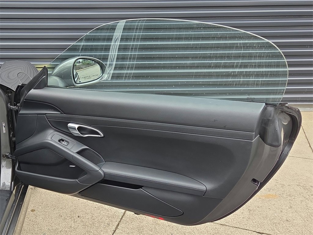 Used 2013 Porsche Boxster S image 18