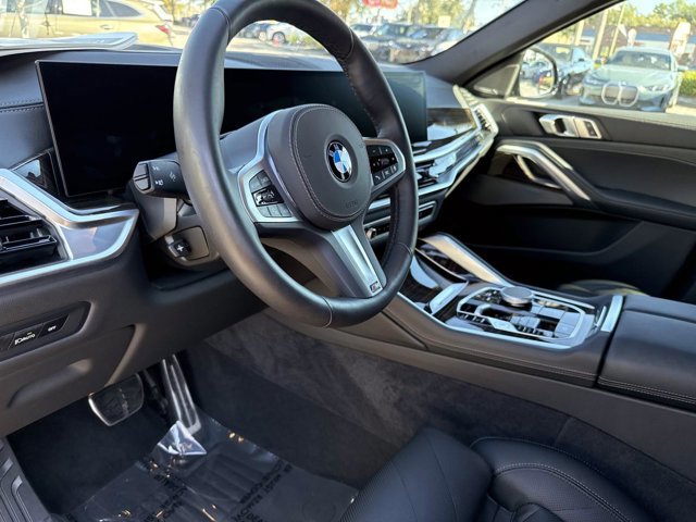 Used 2025 BMW X6 xDrive40i image 22