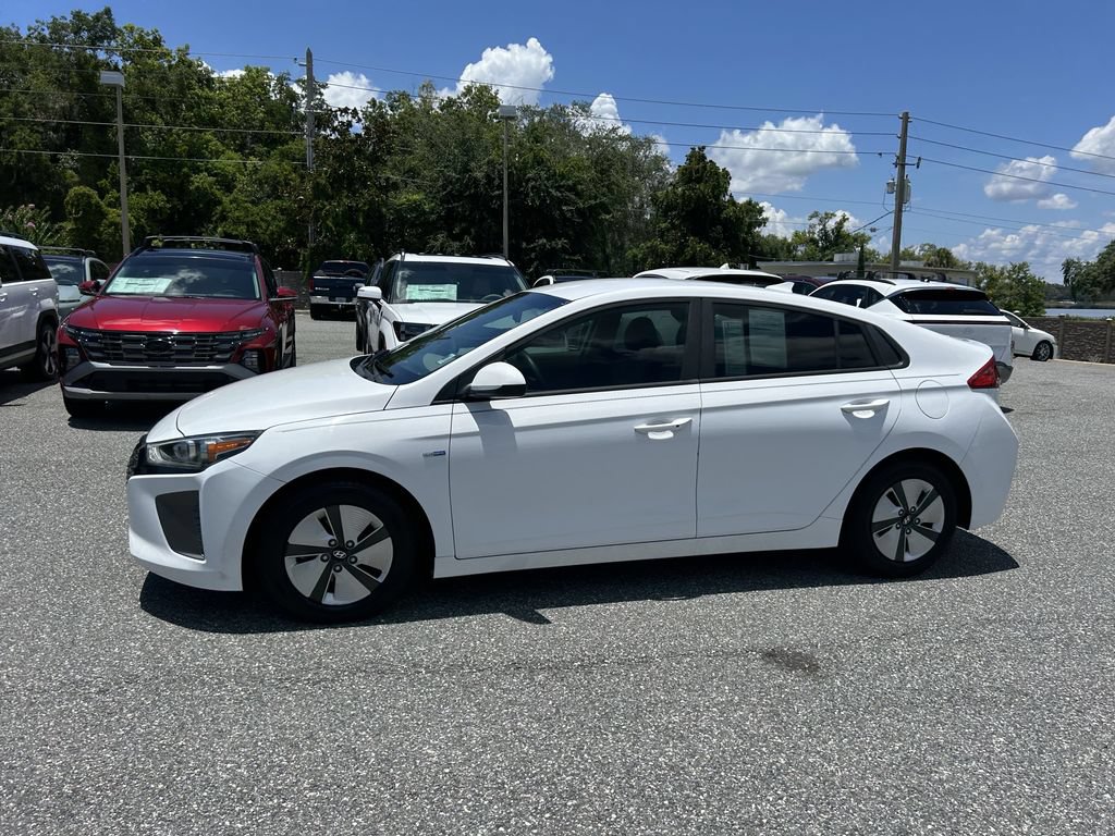 Used 2017 Hyundai Ioniq Blue FWD image 10