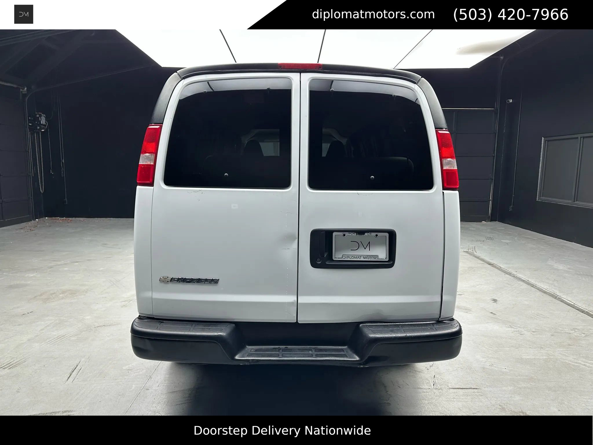 Used 2017 Chevrolet Express 2500 LS image 6