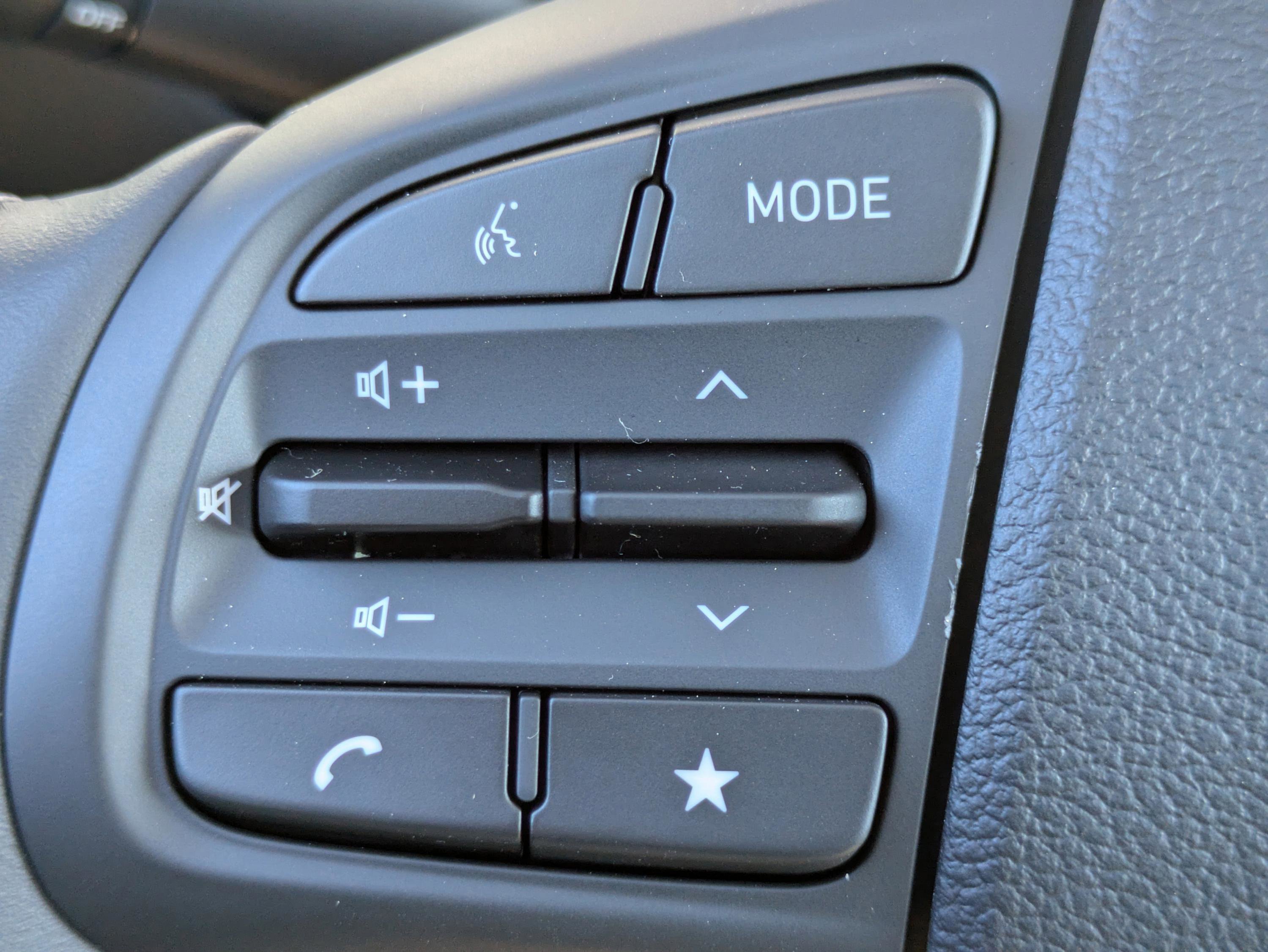 New 2026 Hyundai Venue SEL FWD image 25
