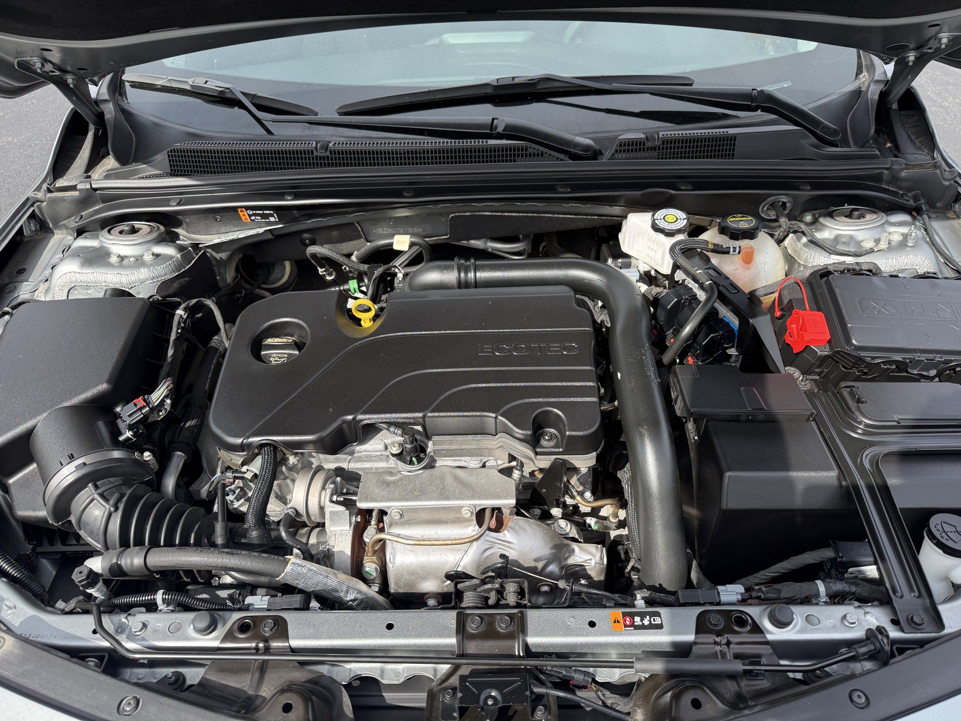Used 2025 Chevrolet Malibu LT FWD image 38