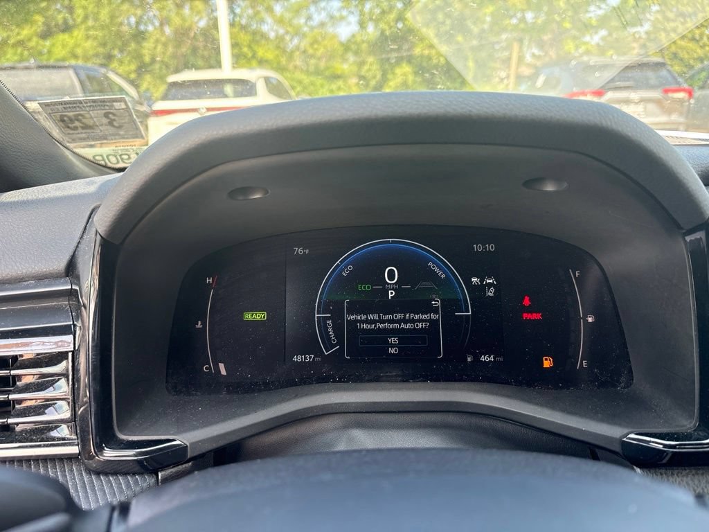 Used 2025 Toyota Camry SE FWD image 13